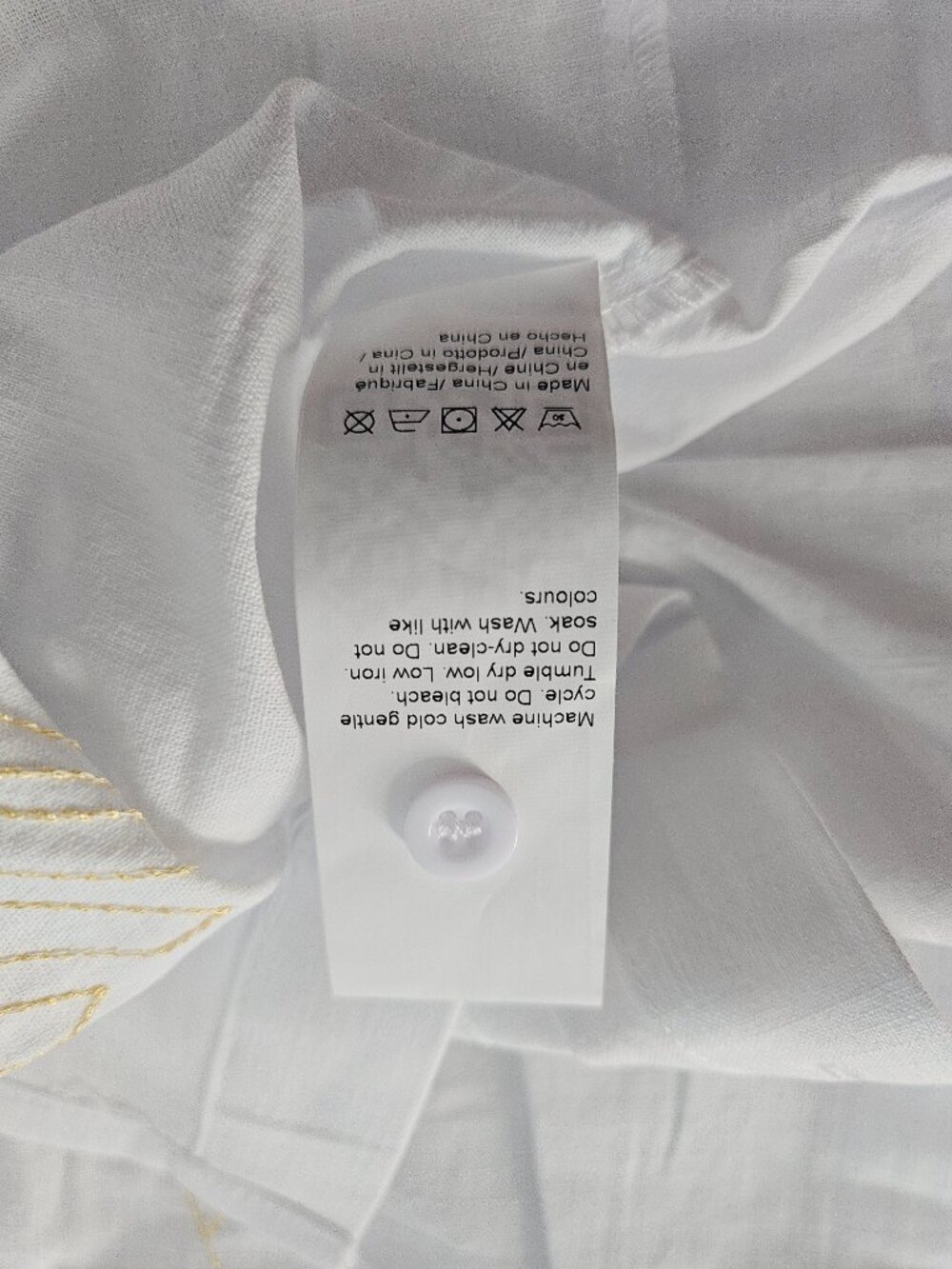 Makkrom Men's Linen Blend Guayabera Shirt White Gold Embroidery XL NWOT - Picture 6 of 7